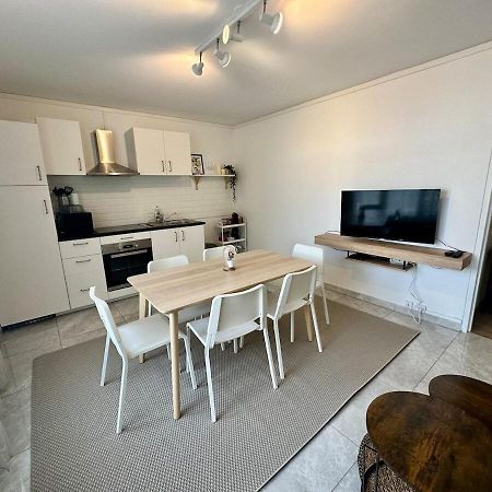 Au Coeur Du Quartier Taittinger Apartment Reims Ngoại thất bức ảnh